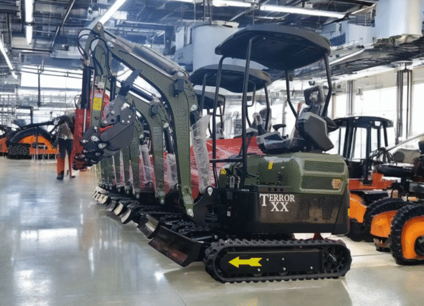 2025 4,000 lb Green TYPHON TERROR XX Mini Excavator Rubber Track with Kubota D902 Diesel Engine USA - Image 3